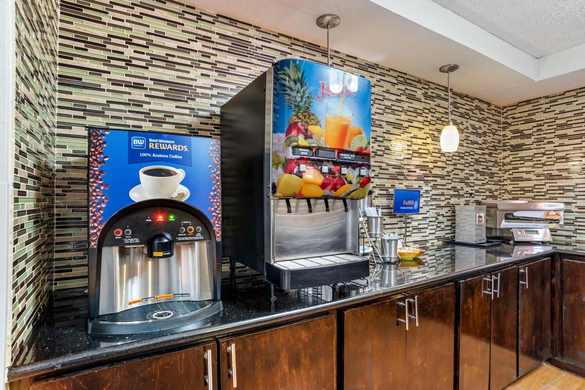 Best Western Canton Inn Exterior foto